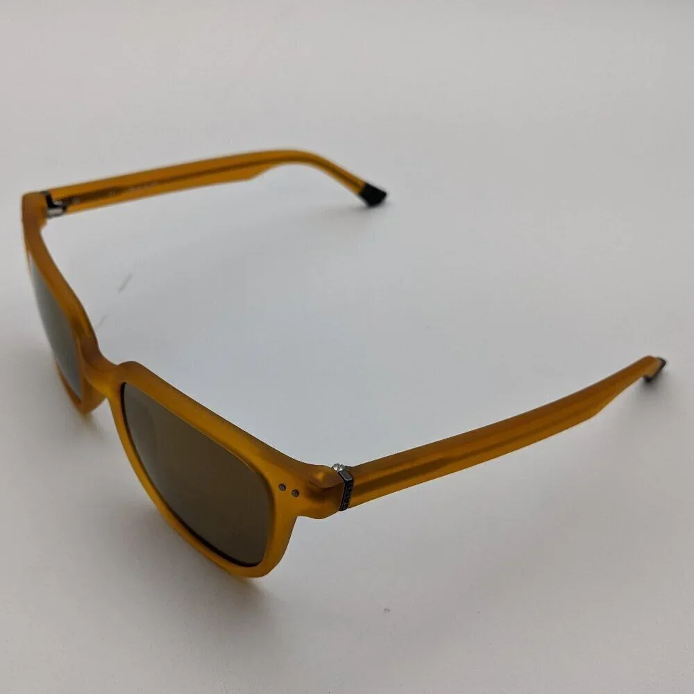 🕶️ Gant GS7019 Orange Men's Sunglasses (MHNY-15F) 52/20-145 / JLE138 🕶️​